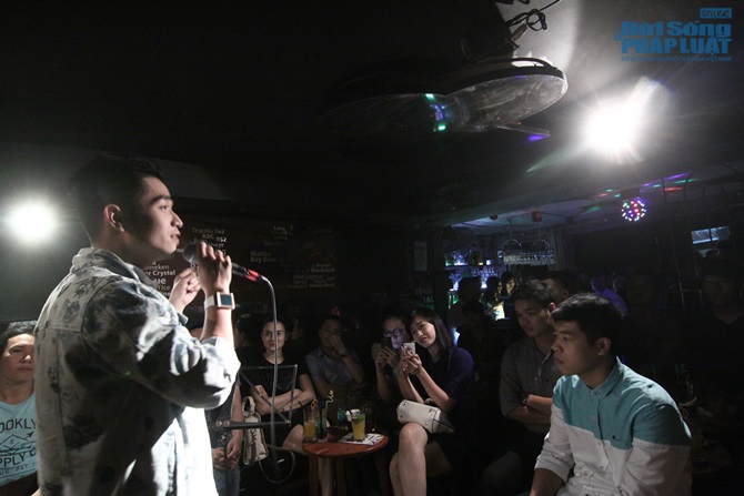 Phạm Hồng Phước tri ân khán giả sau thời gian 