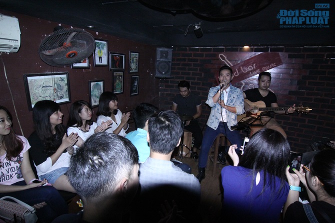 Phạm Hồng Phước tri ân khán giả sau thời gian 