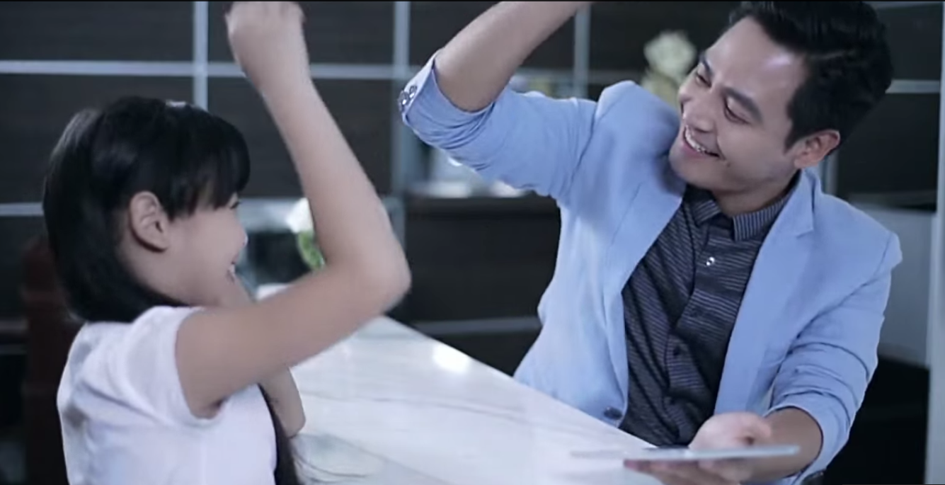 Phan Anh vào bếp, Bình Minh xây buồng tắm “5sao” tặng vợ 20/10