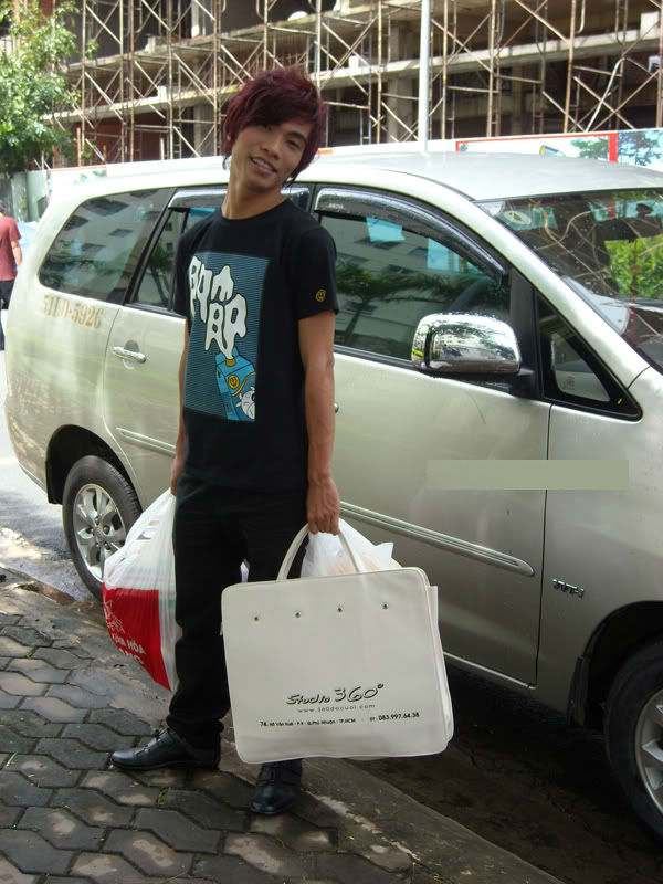 Những hình ảnh quê mùa một cục của Kenny Sang