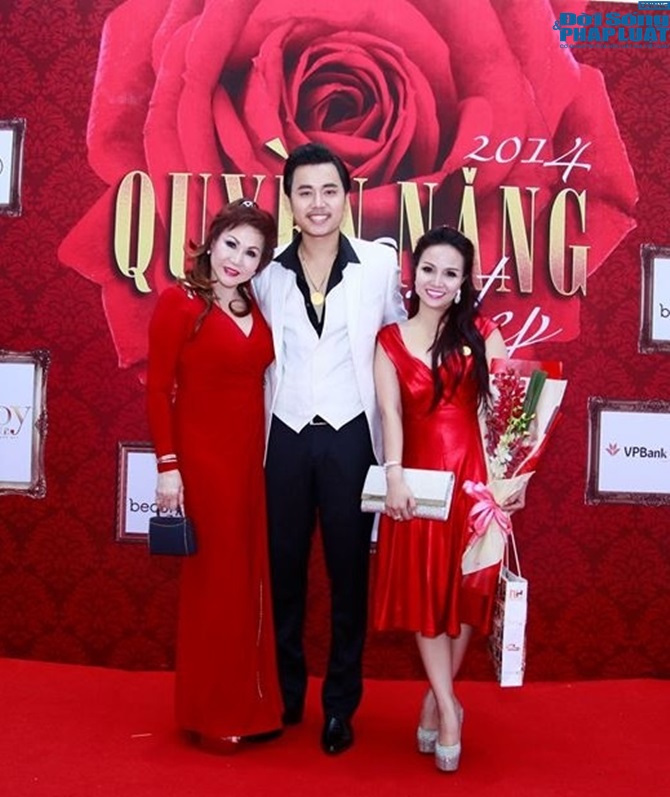 Yvonne e ấp bên tình trẻ Vũ Hoàng Việt