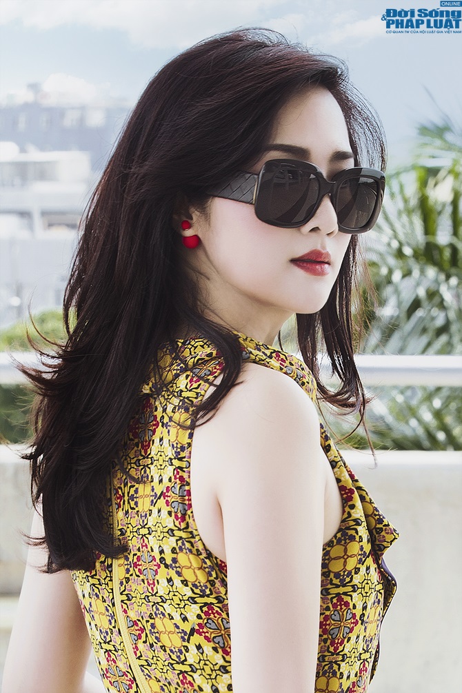 Hoa hậu Giáng My khoe vẻ trẻ trung, năng động