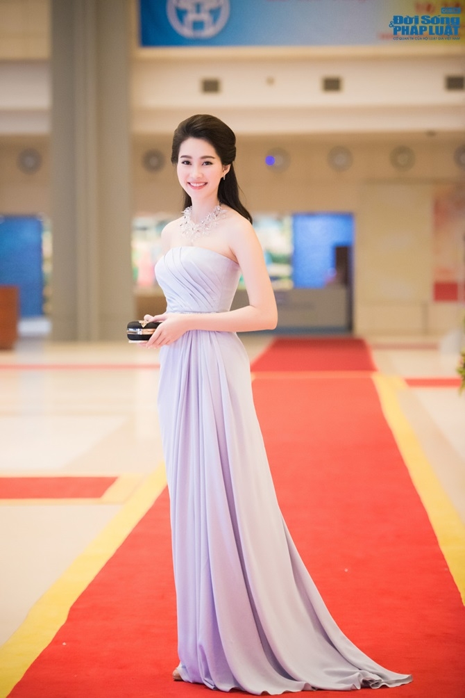 Sao Việt từng làm nhân viên bida, karaoke Sao Việt từng làm nhân viên bida, karaoke