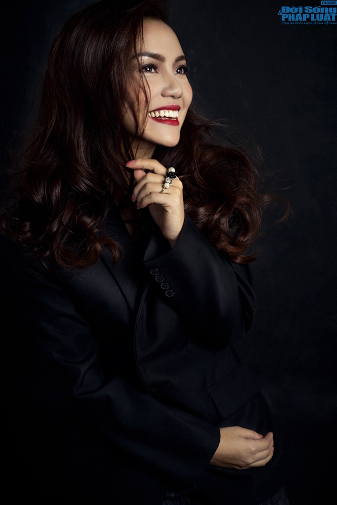 Ngọc Anh tự tin so tài với sao quốc tế