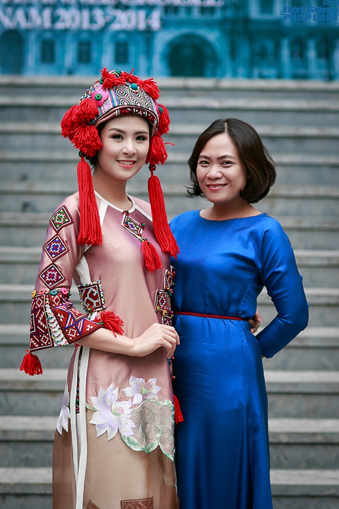 Ngọc Hân hoá thân thành cô gái dân tộc