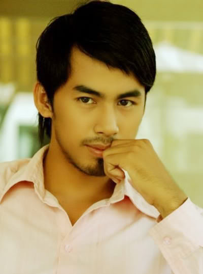 Siêu mẫu Duy Nhân và những vai diễn ấn tượng