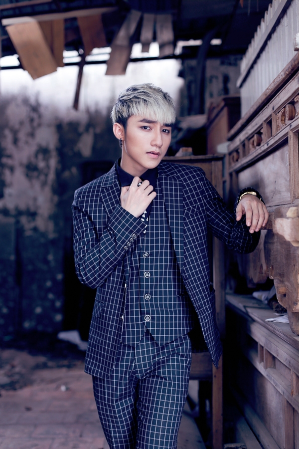 Tự ý hủy show , Sơn Tùng M- TP phải đền 600 triệu đồng