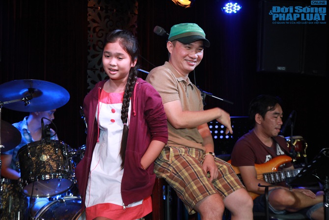 Chung kết Giọng Hát Việt Nhí: Hé lộ khách mời đặc biệt song ca vớ