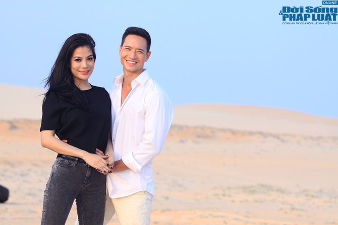 Trương Ngọc Ánh lãng mạn bên biển cùng Kim Lý trong “Hương Ga” OS