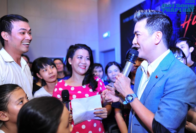 Đàm Vĩnh Hưng rối bờ trước lời đề nghị bán phim 50 tỷ