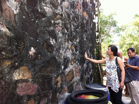 Sốc với ngôi nhà cổ trị giá chục tỷ trên đảo Quan Lạn