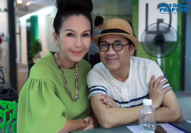 Con gái người đẹp Diễm My khiến cả đoàn phim ngẩn ngơ