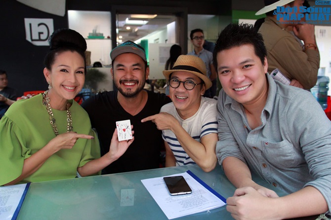 Con gái người đẹp Diễm My khiến cả đoàn phim ngẩn ngơ