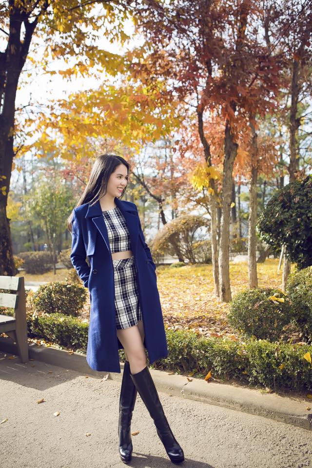 Ngọc Trinh sành điệu, tình tứ bên Vũ Khắc Tiệp