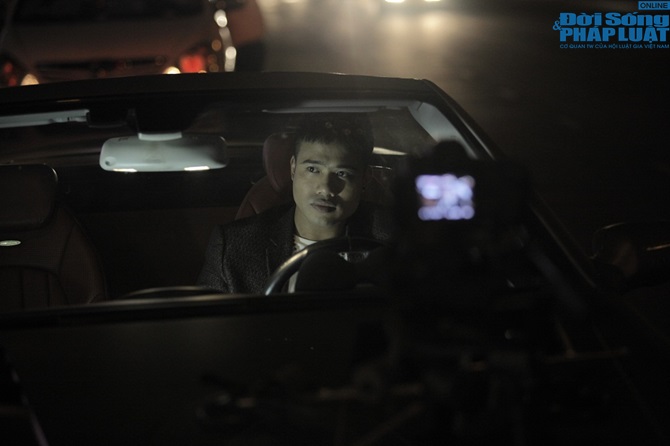 Clip: Hé lộ dàn siêu xe trong MV Yêu vội vàng của Ngọc Minh Idol