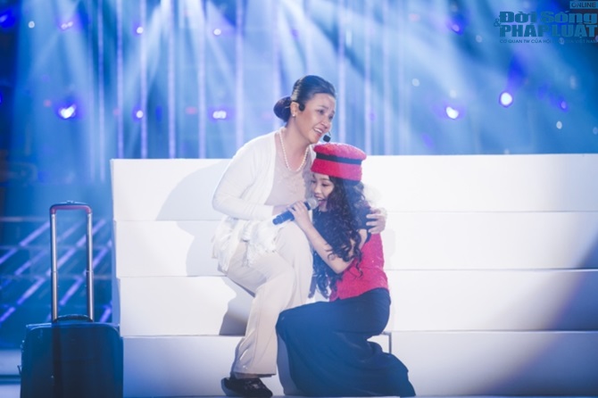 Tập 8 Gương mặt thân quen nhí: Thầy trò Kyo York mê hoặc bộ ba gi