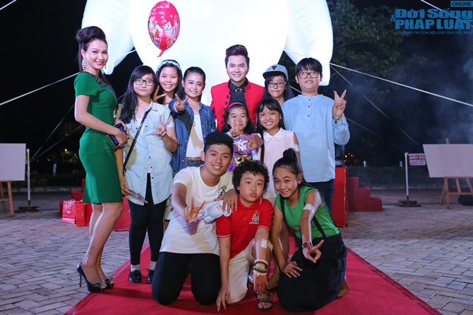 Giọng hát Việt nhí: Các thí sinh bất ngờ hội ngộ ra mắt phim