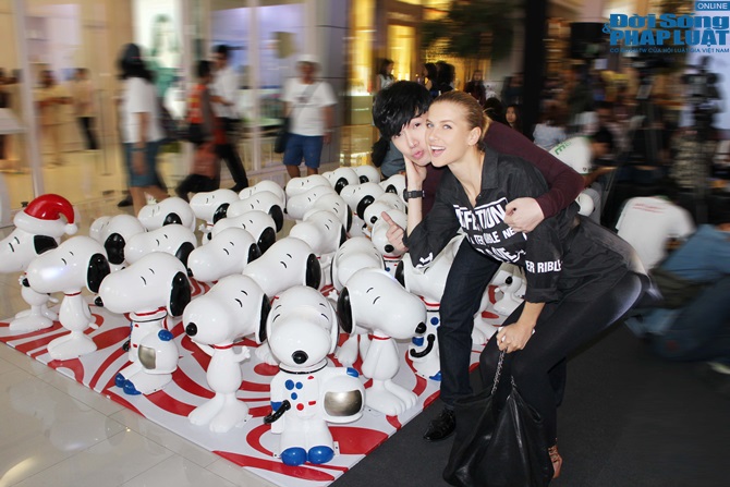 Nathan Lee đi du lịch Thái Lan cùng bạn gái tin đồn