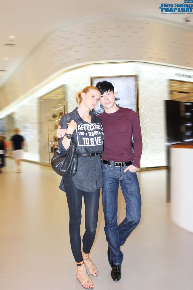 Nathan Lee đi du lịch Thái Lan cùng bạn gái tin đồn