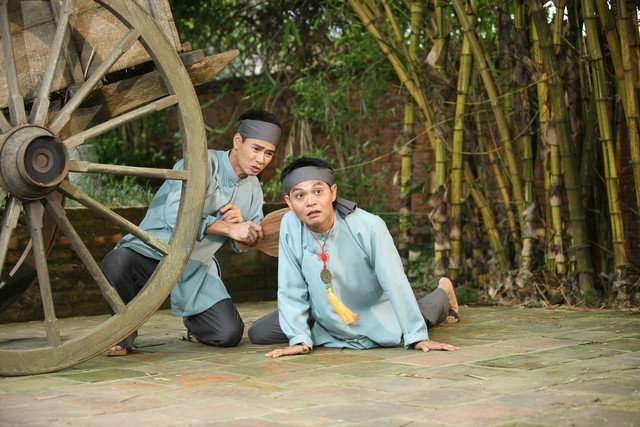 Hài Tết 2015: Hé lộ hình ảnh hậu trường hài hước của Xuân Bắc, Tự