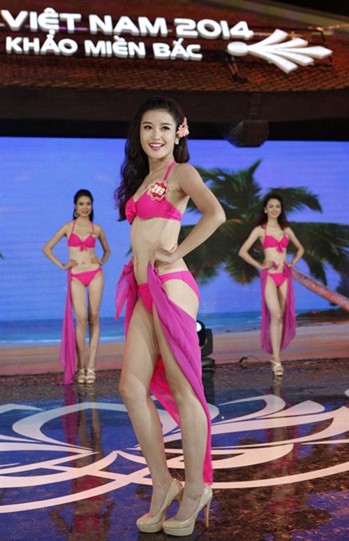  Huyền My và hành trình đến với ngôi với ngôi vị Á hậu 1