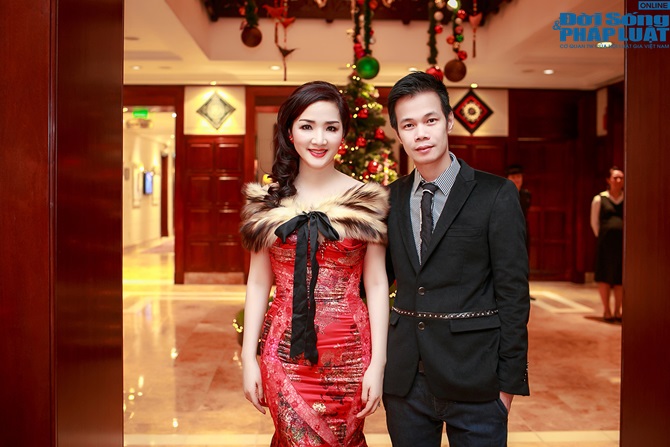 Giáng My lộng lẫy trong đêm nhận giải doanh nhân xuất sắc nhất 2014