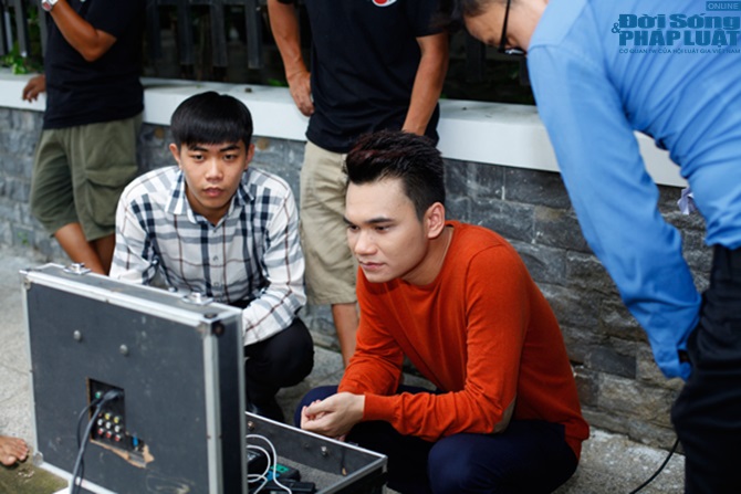 Khắc Việt táo bạo đóng cảnh nóng trong MV 18+ Khắc Việt táo bạo đóng cảnh nóng trong MV 18+