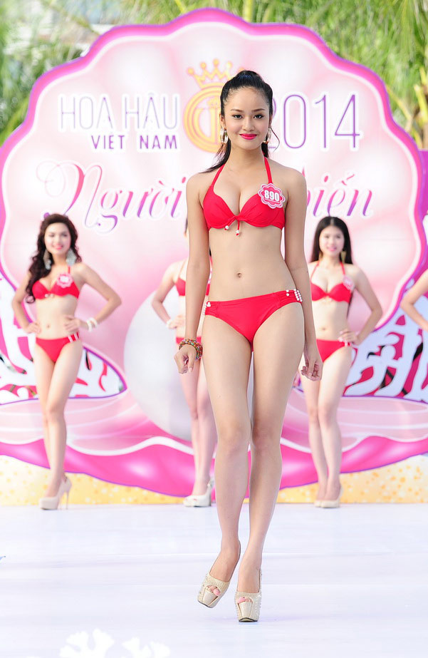 Ngắm thí sinh hoa hậu eo thon nhất, vòng 3 lớn nhất