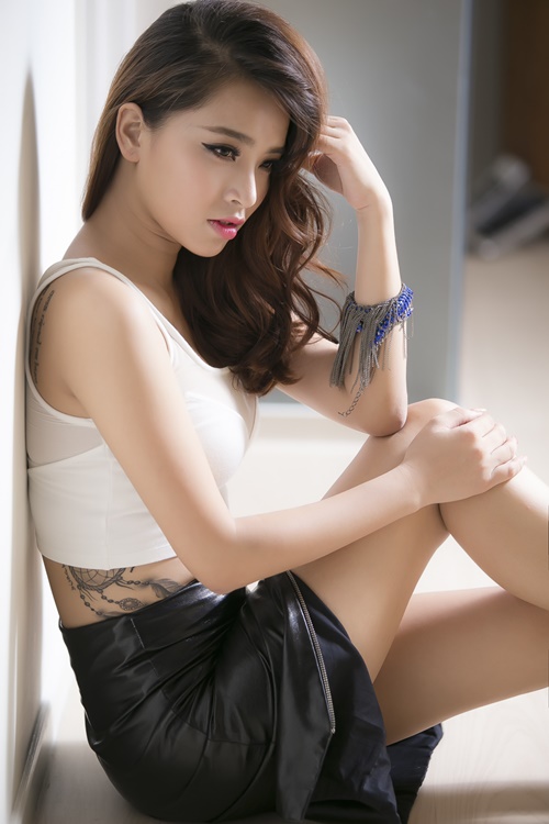 Hải Băng “lột xác” với hình ảnh gợi cảm