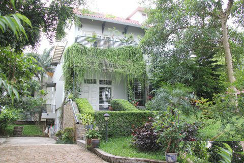 Ngắm biệt thự triệu đô của Á hậu 1 Huyền My