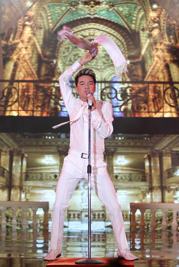 Đàm Vĩnh Hưng và những show diễn bạc tỷ