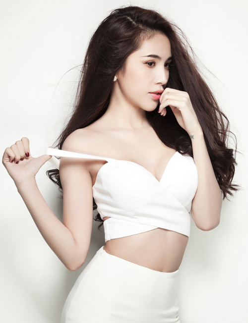 Mỹ nhân Việt sở hữu vòng một đẹp nhất