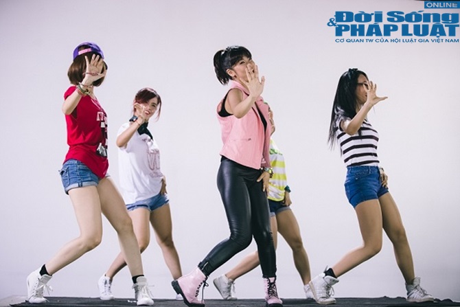 Hoàng Yến Chibi quay MV trong vòng 8 tiếng