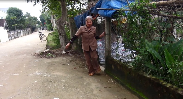 Cô giáo hơn 40 năm “thủ tiết” thờ người yêu