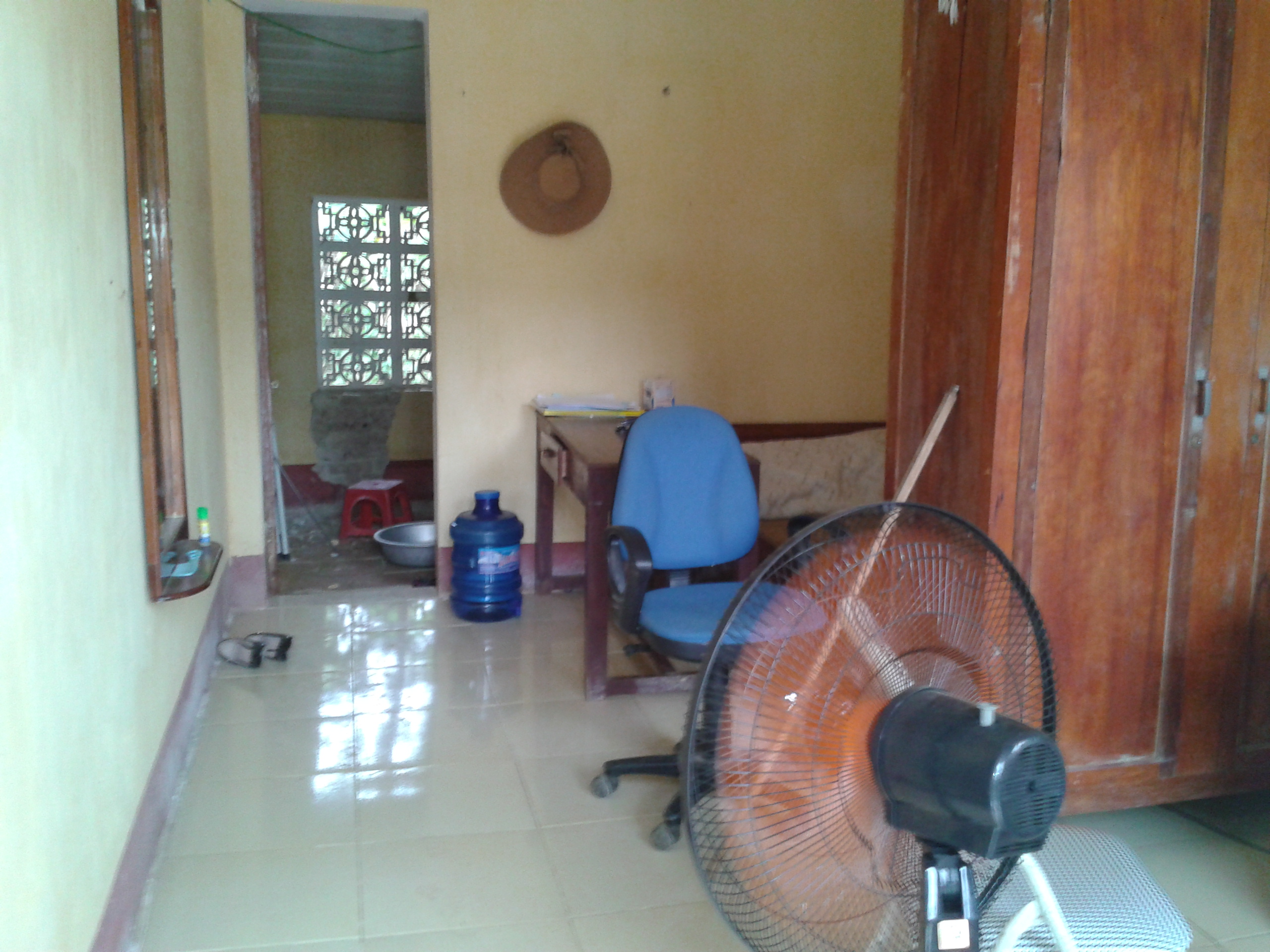 Mùi thuốc sâu nồng nặc ở trường Mầm non?