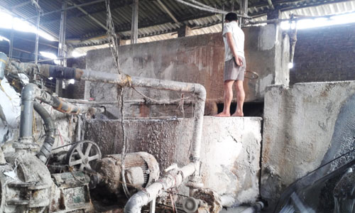 Kinh hoàng  giấy chùi miệng