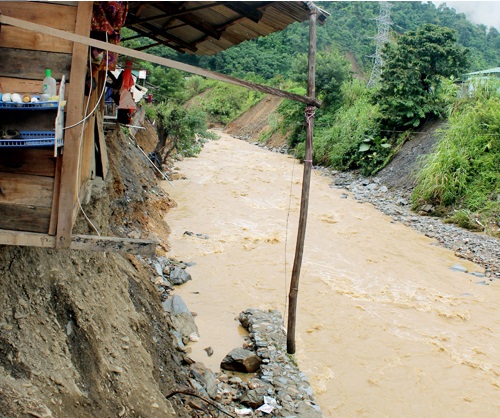 Tương Dương: Thiệt hại do mưa lũ ước khoảng hơn 1,5 tỷ đồng