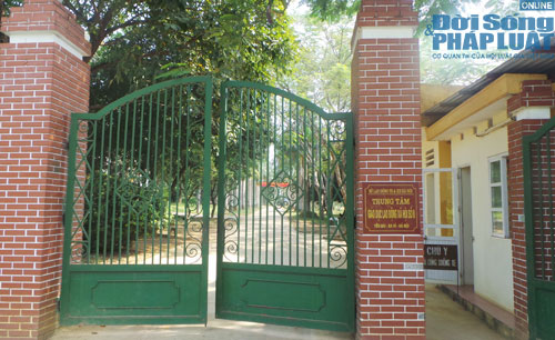 Lần “quan hệ” sa đọa của cô gái với gã đàn ông không biết mặt