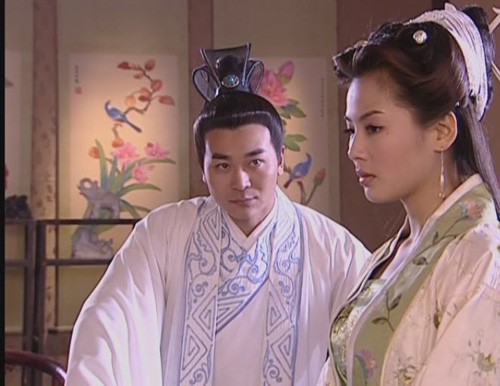 Người đàn bà ra đòn ghen rùng rợn: Chặt tay tình địch gửi chồng