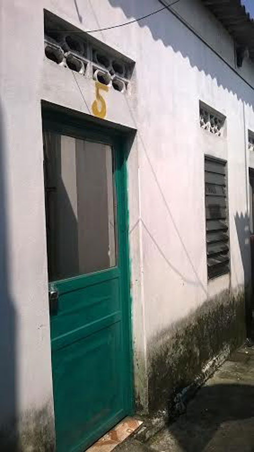 Cuồng ghen, chồng lạnh lùng dùng dao cắt vùng kín của vợ Cuồng ghen, chồng lạnh lùng dùng dao cắt vùng kín của vợ