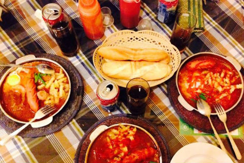 Bánh mì chảo ngon hết ý, giá rẻ bất ngờ Bánh mì chảo ngon hết ý, giá rẻ bất ngờ