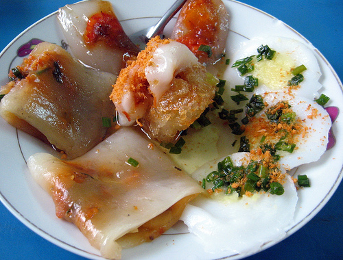 Khám phá hương vị ẩm thực Huế giữa lòng Hà Nội