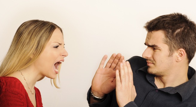 Vợ tôi đang lồng lộn cả đêm lẫn ngày...