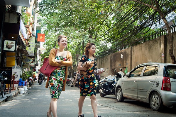 Sự đối lập thú vị ở hai con phố Hà Nội