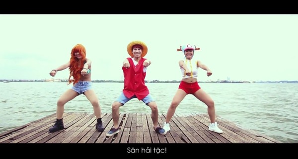 Sốt xình xịch khi LYNT cosplay nhân vật truyện tranh nhảy hit nhạ