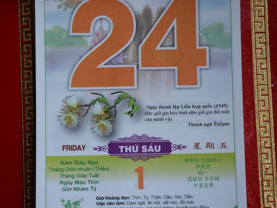Năm 2014 có nhuận tháng Chín như lịch đăng hay không?