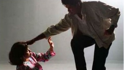 Suýt mất mạng vì không chịu Suýt mất mạng vì không chịu