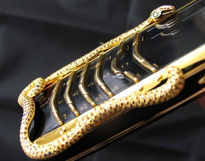 Điện thoại Vertu nạm kim cương và đá quý giá 7 tỷ đồng Điện thoại Vertu nạm kim cương và đá quý giá 7 tỷ đồng