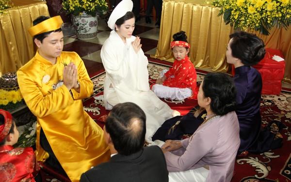 Ngắm ảnh cưới của ái nữ cố Chủ tịch Tập đoàn Nam Cường Ngắm ảnh cưới của ái nữ cố Chủ tịch Tập đoàn Nam Cường