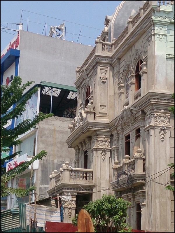 Ngắm biệt thự xa hoa như cung điện của đại gia Lào Cai